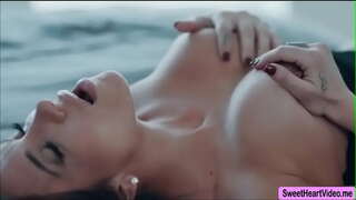 Jaclyn Taylor gjorde ikke forvente å ha sex med Liv Vill og orgasme