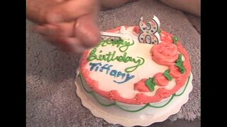 حیات وحش - مبارک 18th Birthday To Me 02 - صحنه 2 - تصویری 3