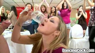Dancingcock Big Cock Celebrare