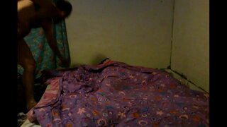 Bundet til sengen og en lærepenge